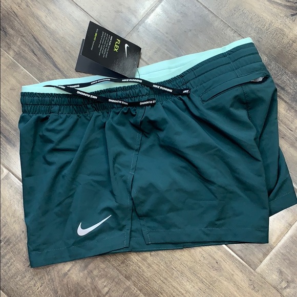 NIKE RUNNING DRI-FIT WMNS athletic shorts - Picture 9 of 9